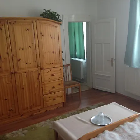 Gasthof Koelcsey Kuria Vendeghaz 3*